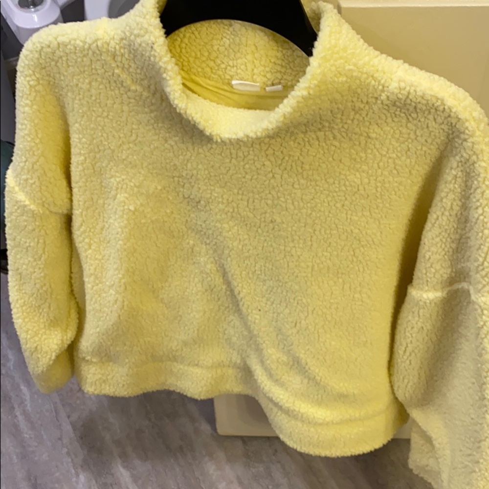 Gap turtle neck sweater